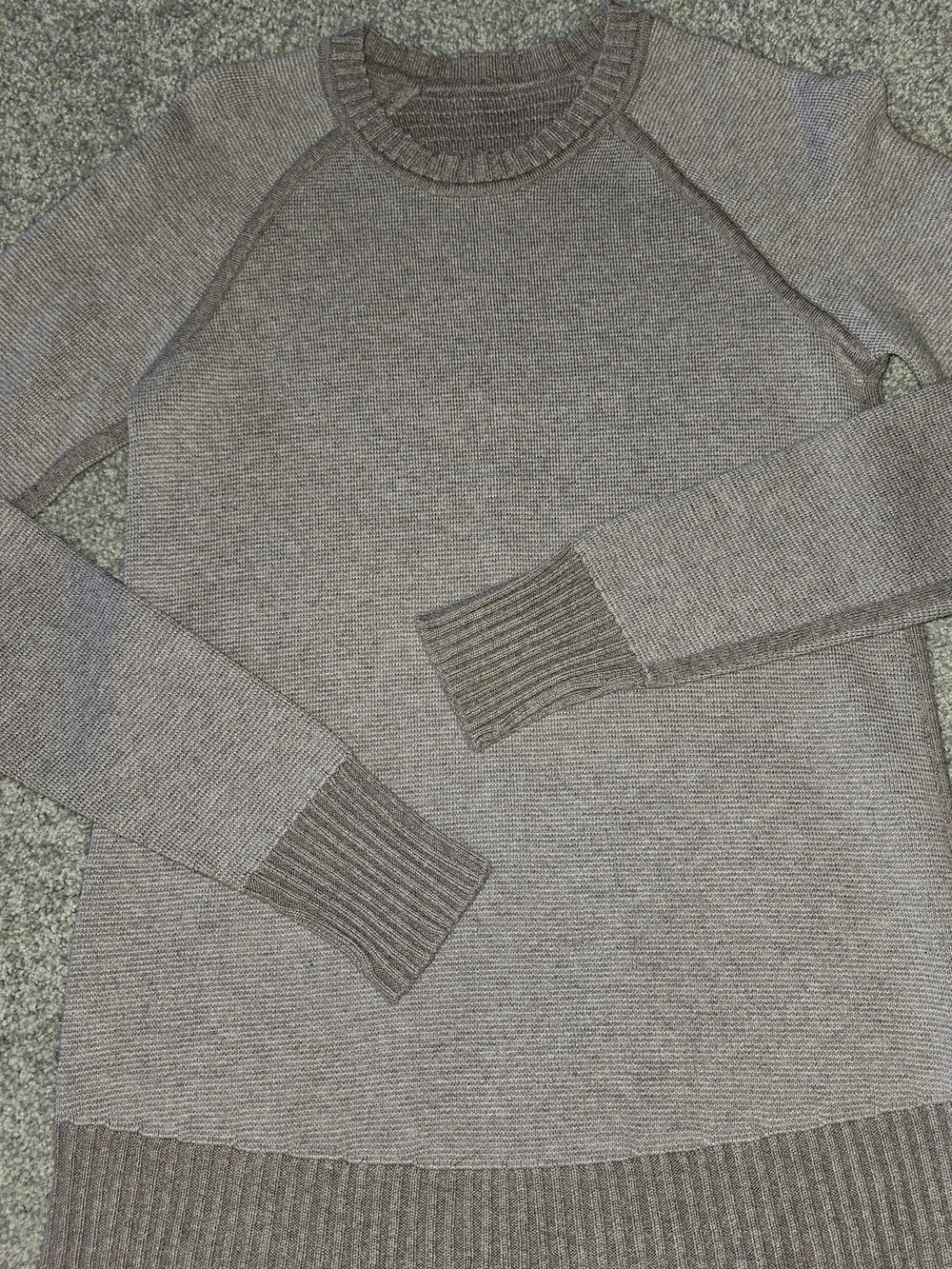 lululemon athletica Women's Crewneck Sweater in Light Lavender